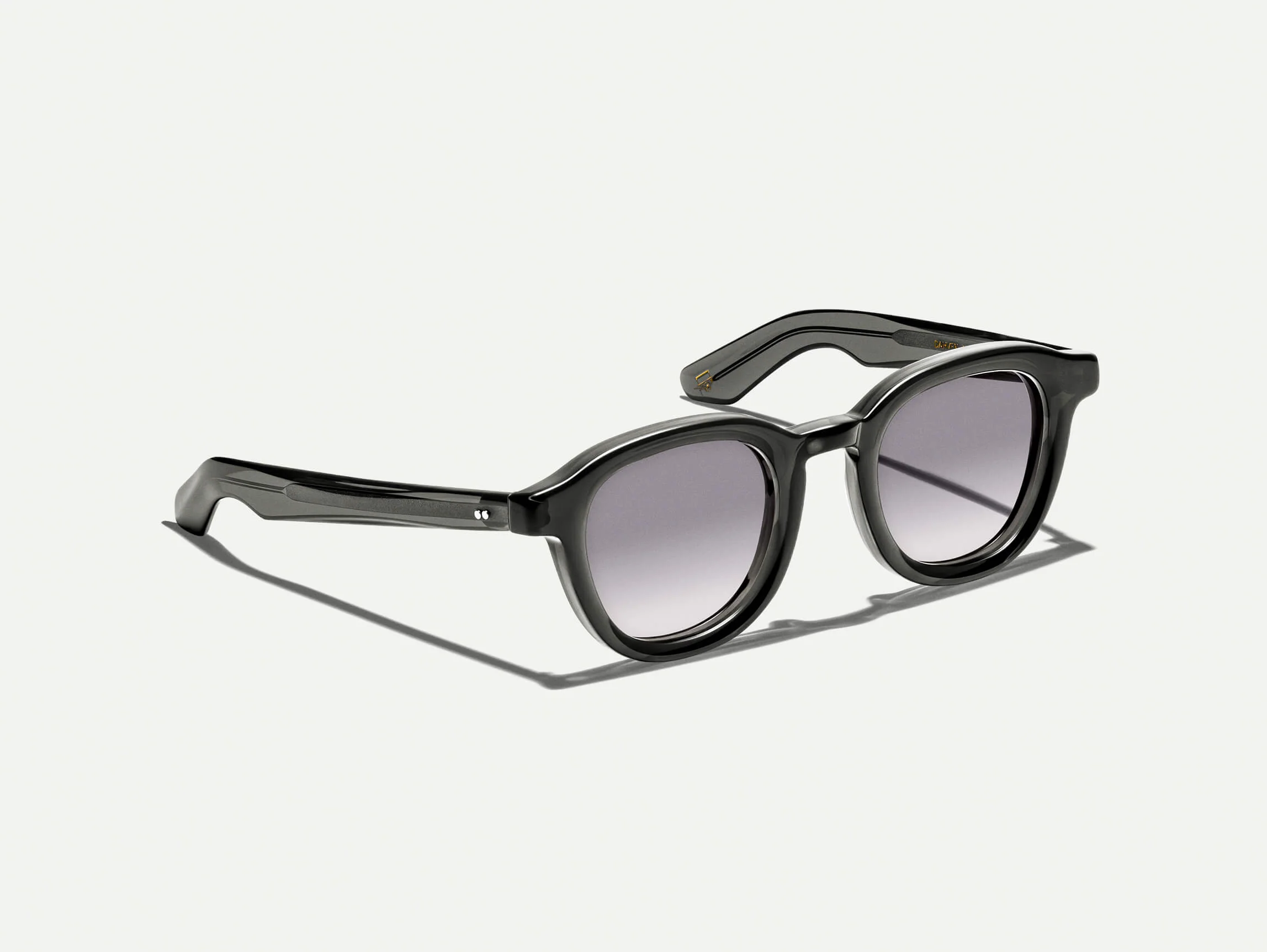 1251-dahven-monochrome-2.webp DAHVEN MONOCHROME