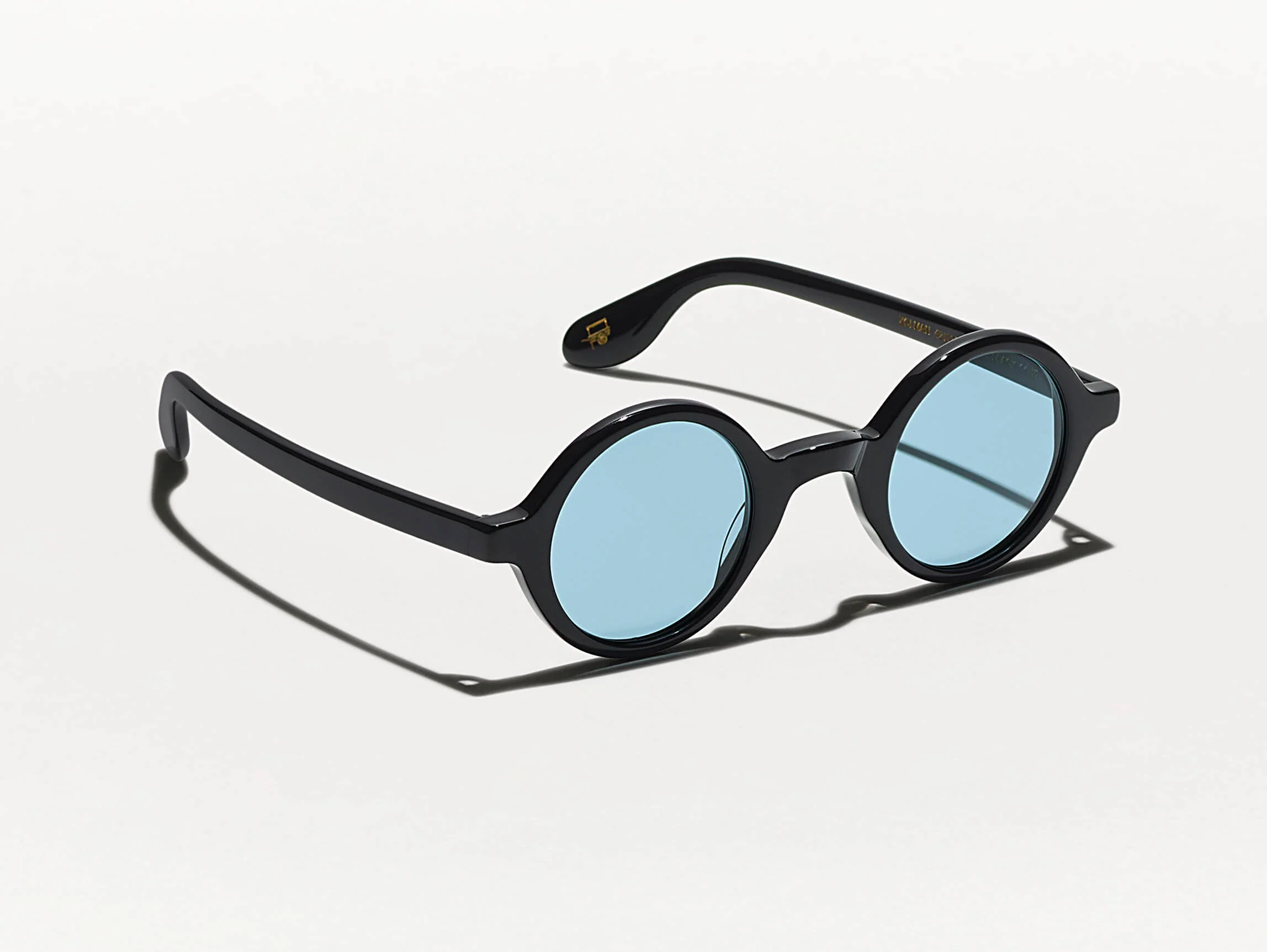 1545-zolman-sun-6.webp ZOLMAN SUN