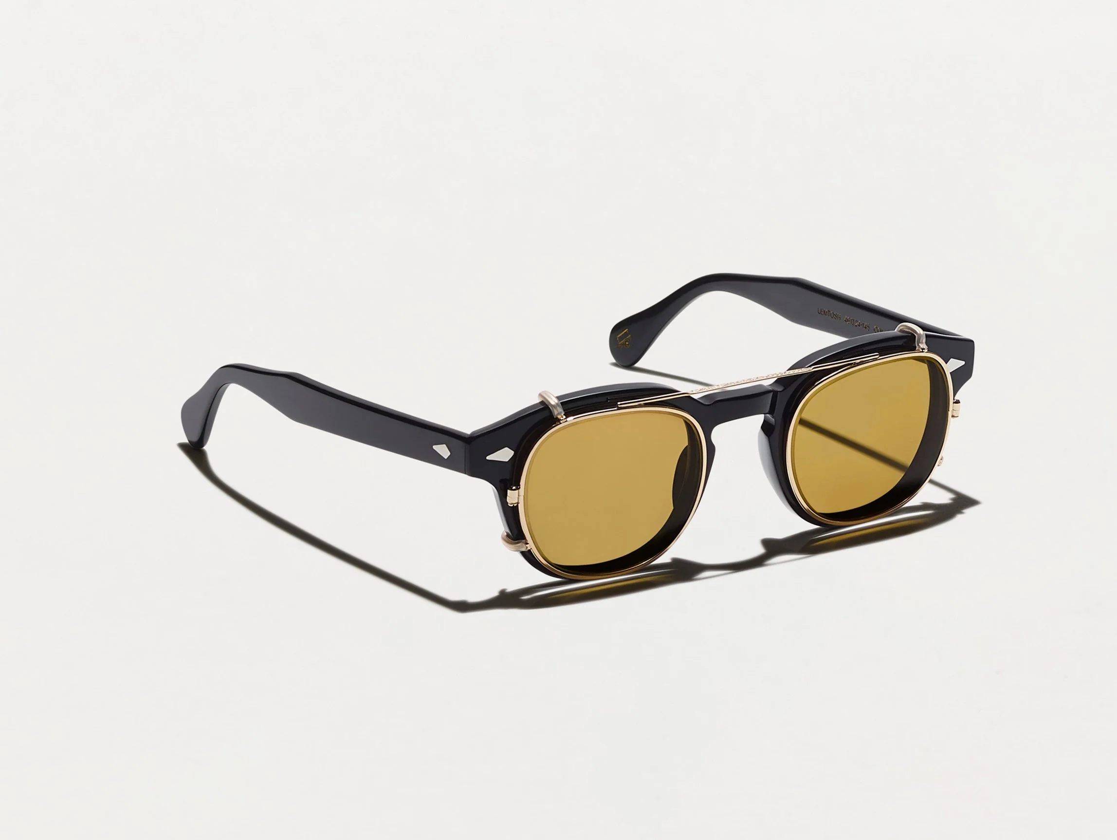 1934-cliptosh-gold-with-custom-made-tintstm-8.webp CLIPTOSH GOLD WITH CUSTOM MADE TINTS™