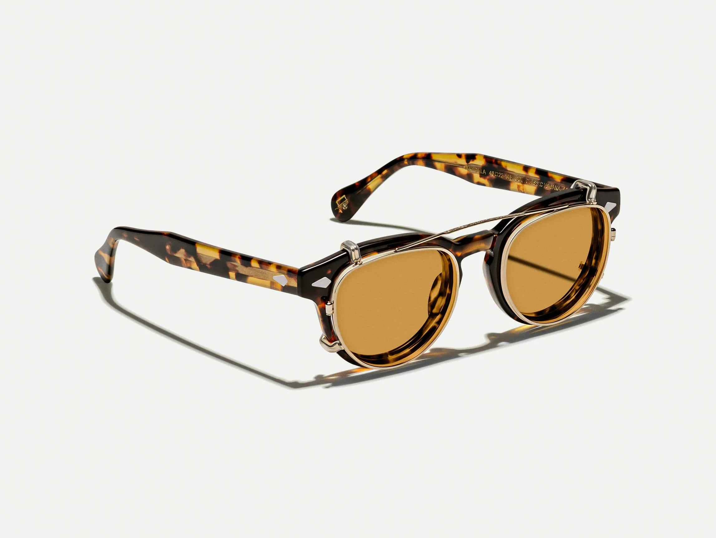 3372-maydela-clip-gold-with-custom-made-tintstm-2.webp MAYDELA CLIP GOLD WITH CUSTOM MADE TINTS™