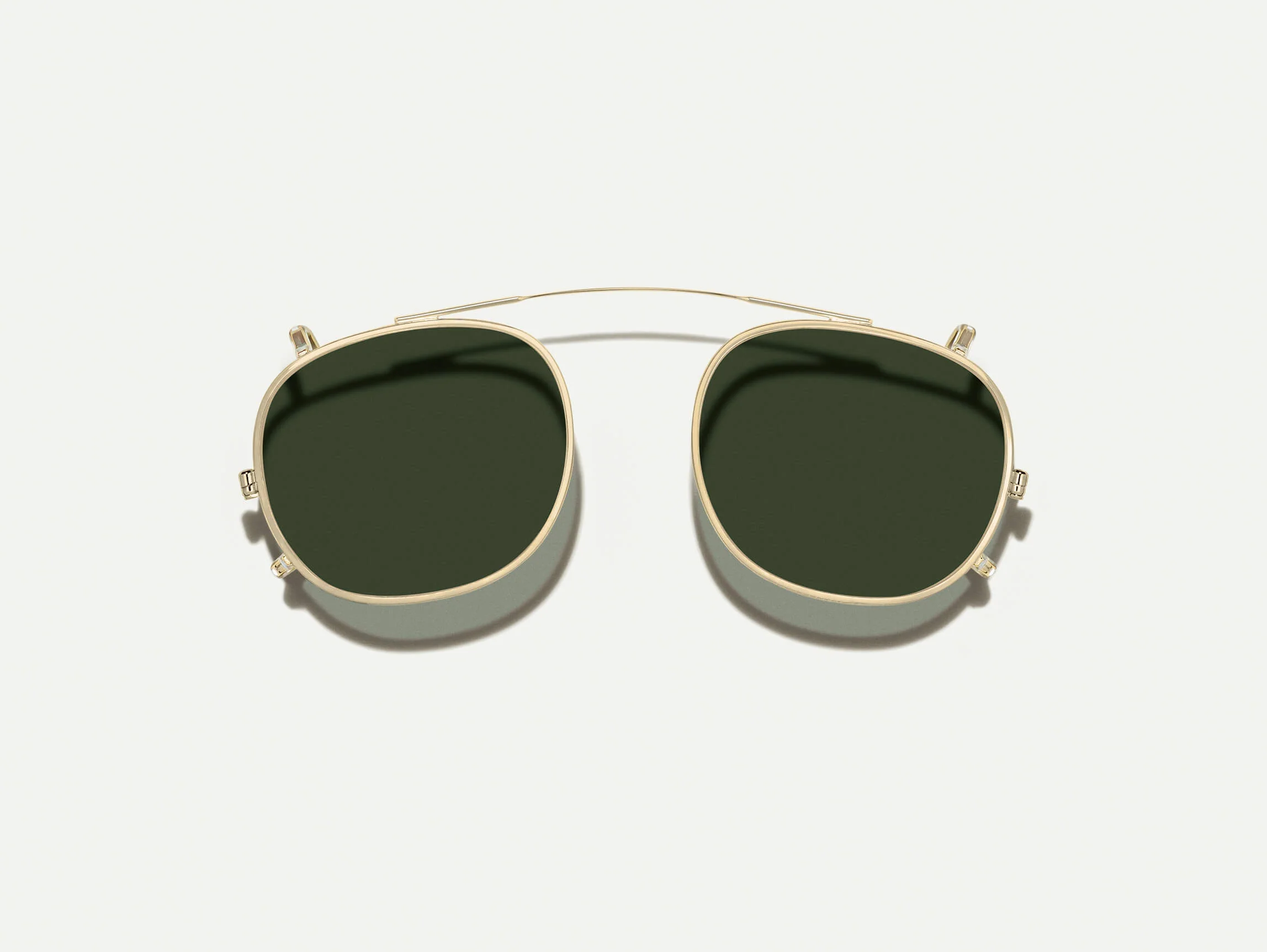 472-cliptosh-polarized-3.webp CLIPTOSH POLARIZED