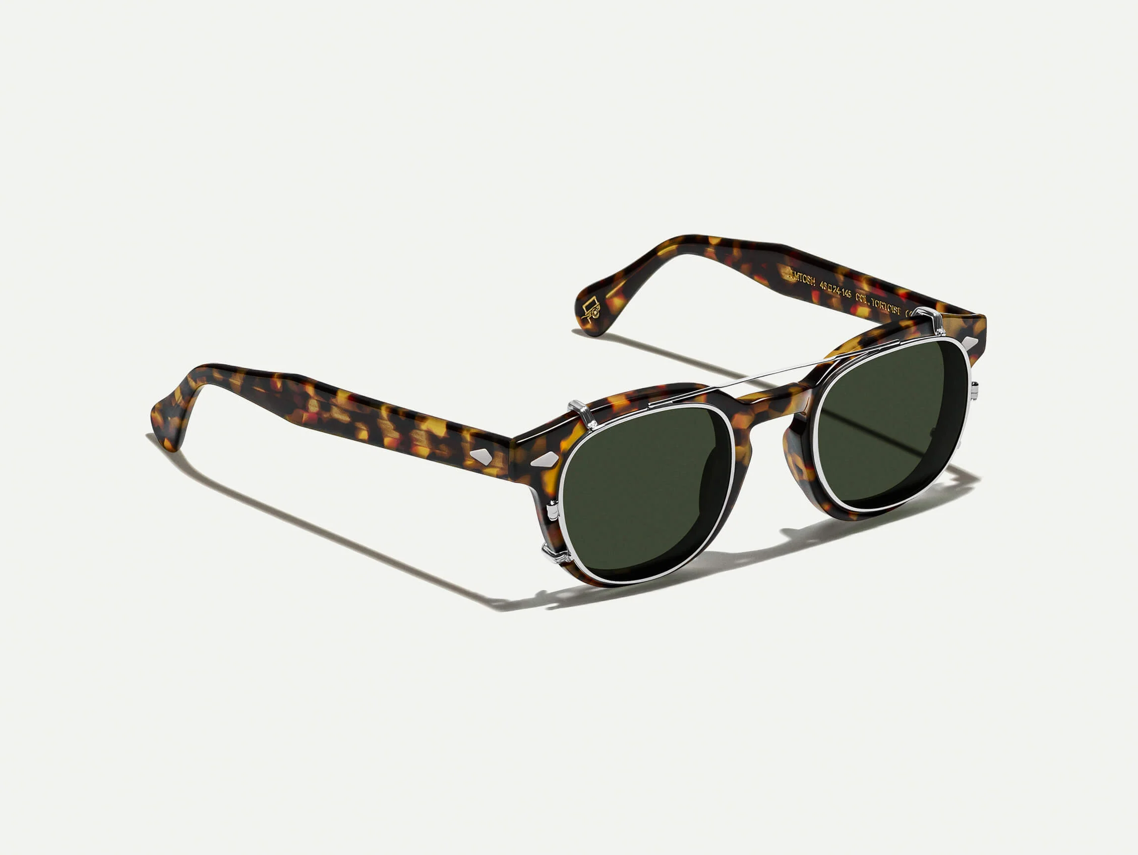 472-cliptosh-polarized-6.webp CLIPTOSH POLARIZED