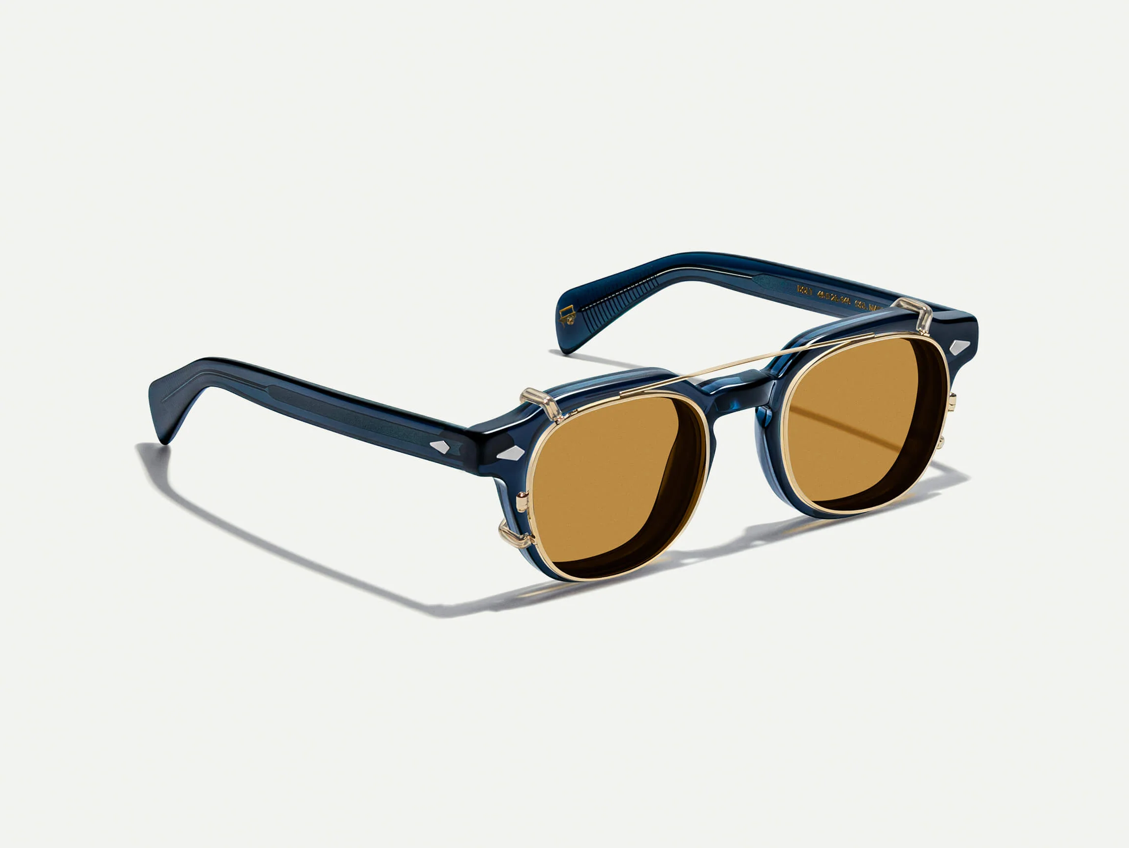 485-dolt-clip-gold-with-custom-made-tintstm-12.webp DOLT CLIP GOLD WITH CUSTOM MADE TINTS™