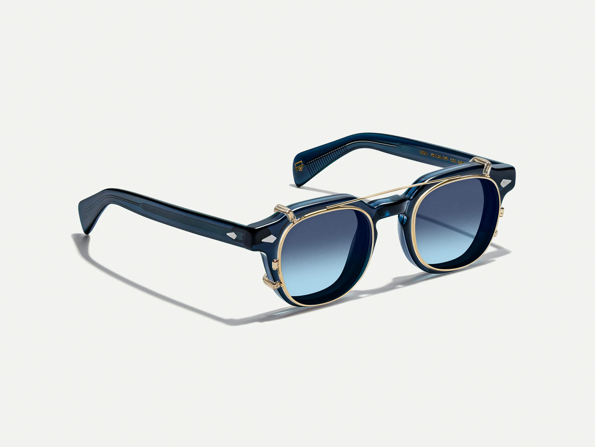 485-dolt-clip-gold-with-custom-made-tintstm-6.webp DOLT CLIP GOLD WITH CUSTOM MADE TINTS™