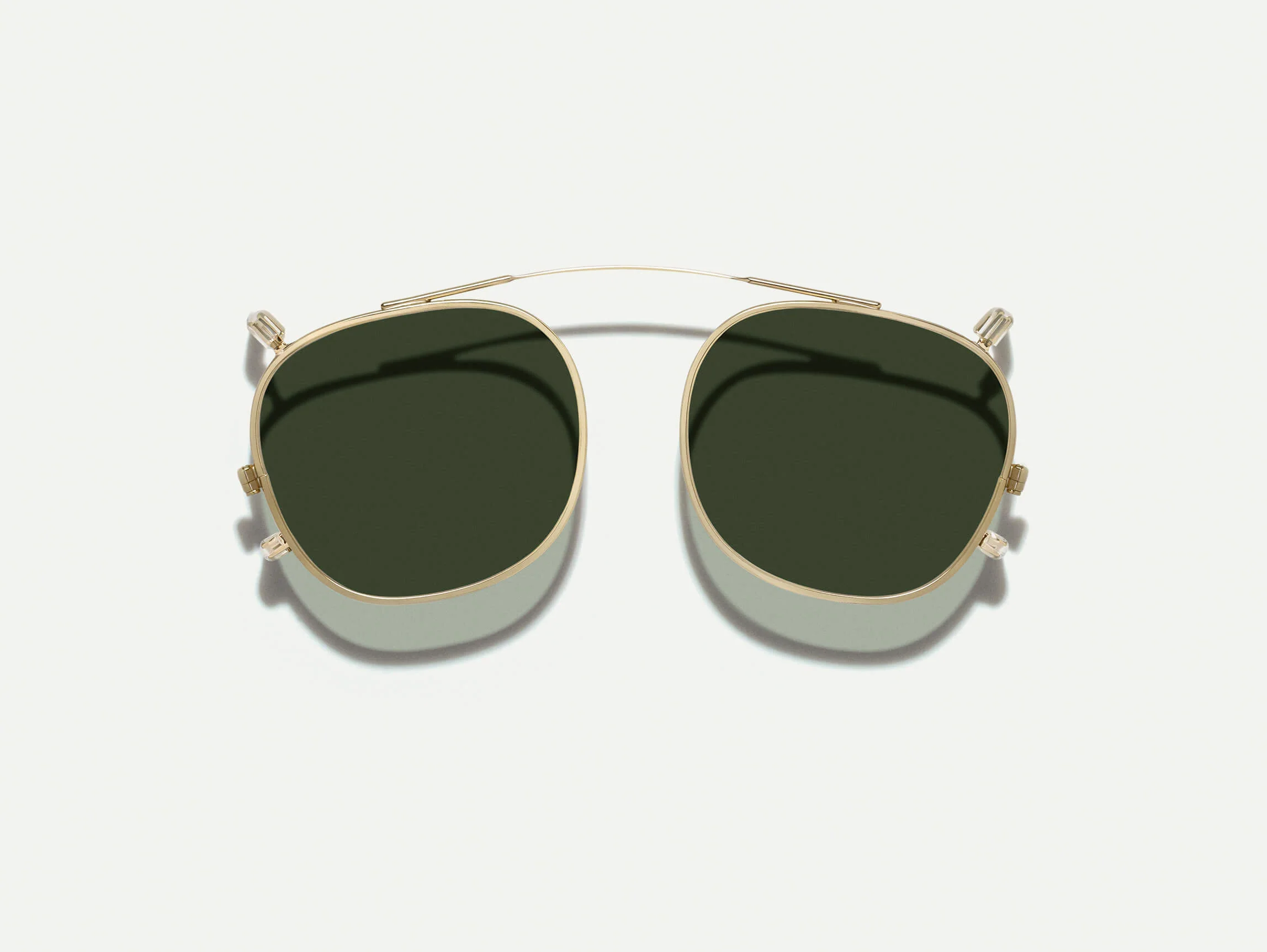 486-g-15-44-g-15-44-variation-1.webp DOLT CLIP GOLD WITH CUSTOM MADE TINTS™
